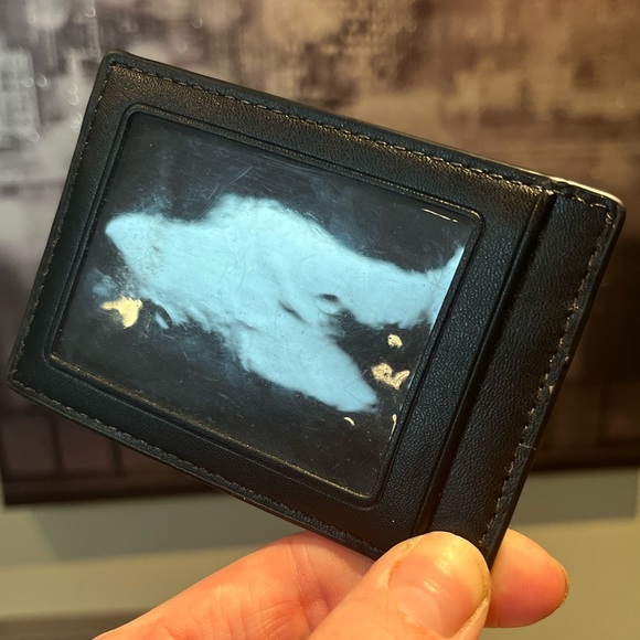 Auth Preloved Men’s Cooper Michael Kors Red and Gray Coated canvas Card Holder - Picture 3 of 3